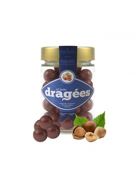 Dragèes di nocciole ricoperte di cioccolato al latte
