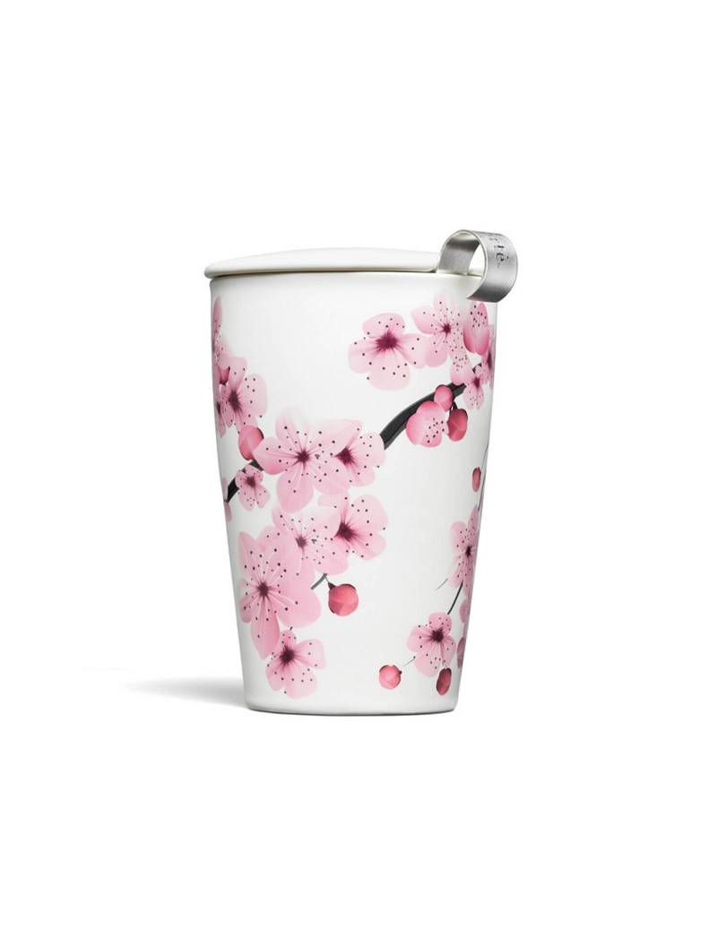 Infusiera con fiori di ciliegio
