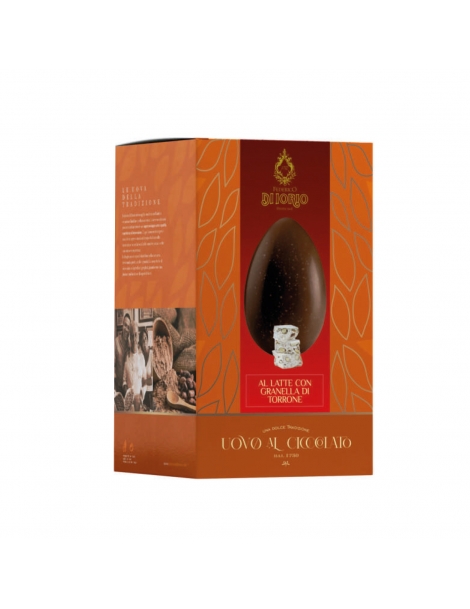 Uova di cioccolato al latte con granella di torrone