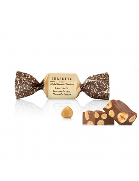 cioccolatini con nocciole intere
