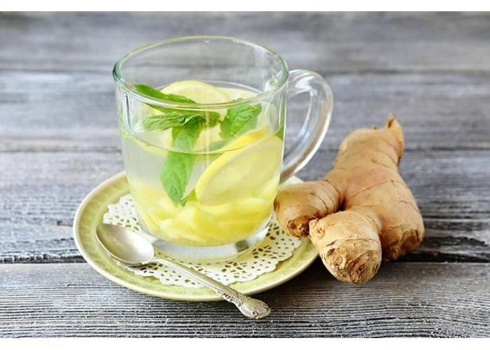 Tisana allo zenzero: storia, benefici e controindicazioni